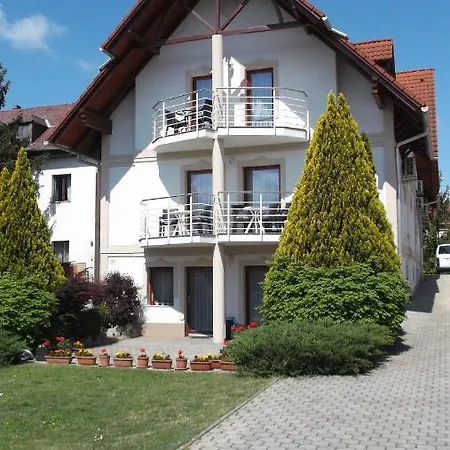 Apartment Anita Apartmanhaz *
