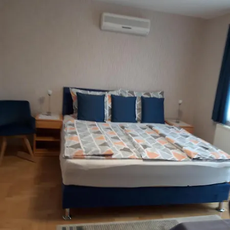 Apartment Anita Apartmanhaz