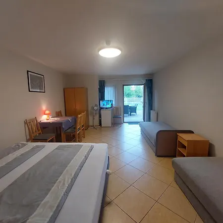 Anita Apartmanhaz Apartment *
