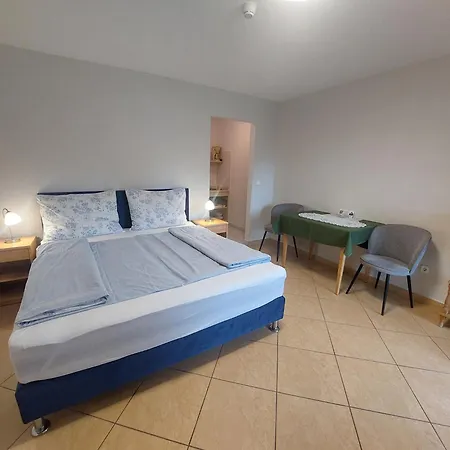 Anita Apartmanhaz Daire Balatonfüred