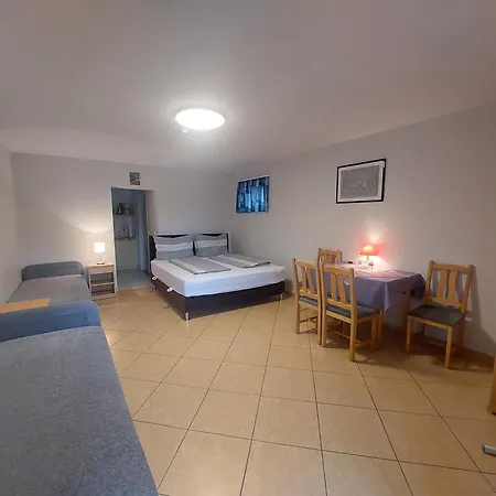 Apartment Anita Apartmanhaz