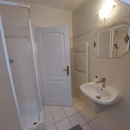 Anita Apartmanhaz Apartment Balatonfured