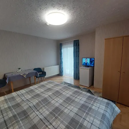 Anita Apartmanhaz * Balatonfured