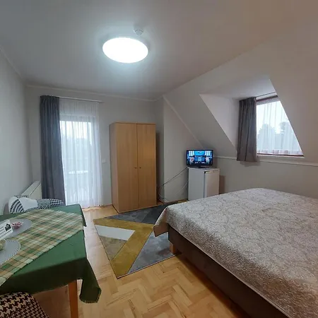 Apartment Anita Apartmanhaz