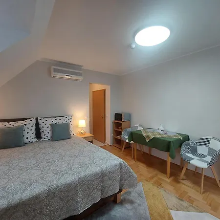 Anita Apartmanhaz *