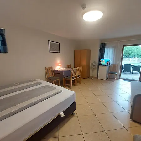 Anita Apartmanhaz Apartment