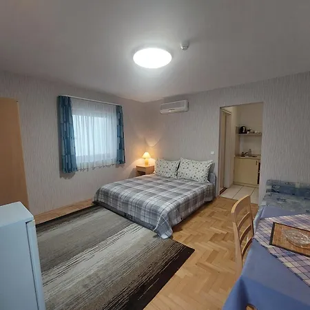 Daire Anita Apartmanhaz