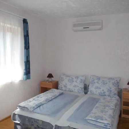Anita Apartmanhaz Apartment *