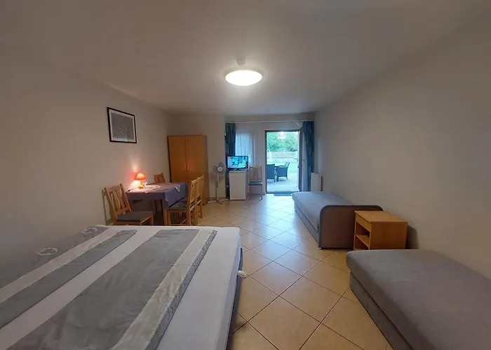 Anita Apartmanhaz Апартаменты *