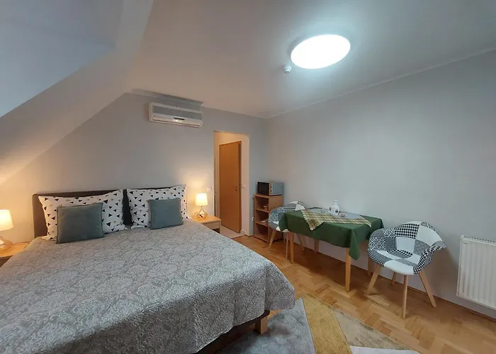 Anita Apartmanhaz *